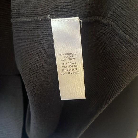 Calvin Klein knit sweater - Picture 5 of 5